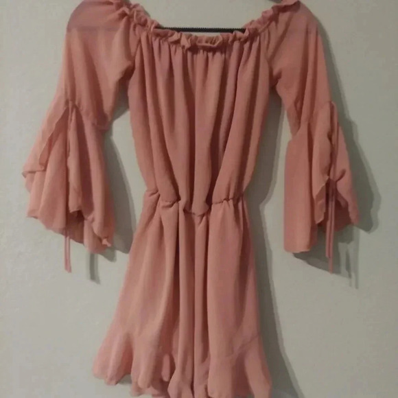 Papaya Solid Off The Shoulder Romper Size Small - Picture 4 of 8